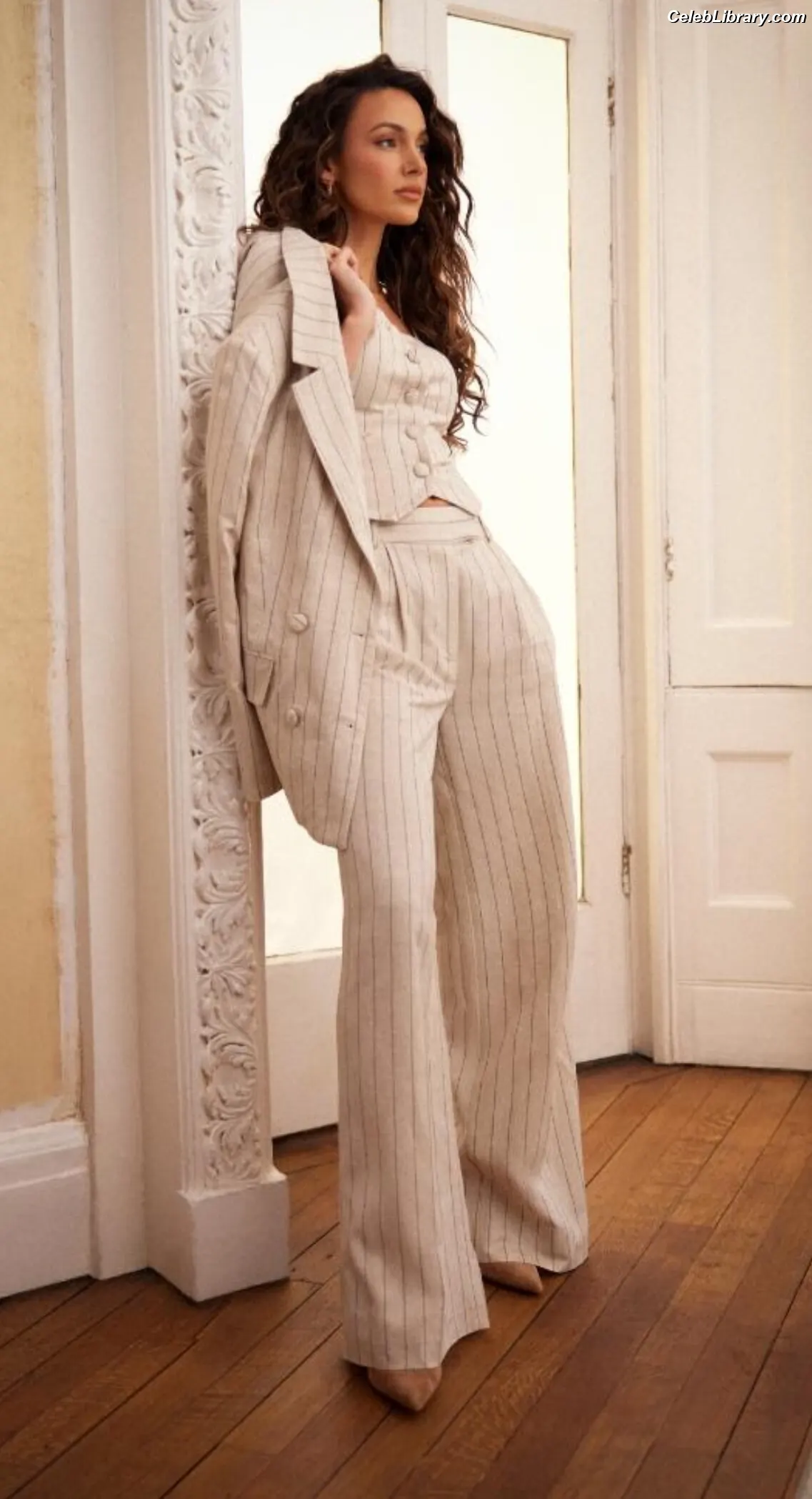 Michelle Keegan photo 22 of 537