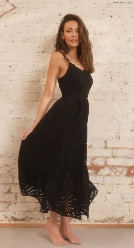 Michelle Keegan photo 15 of 535
