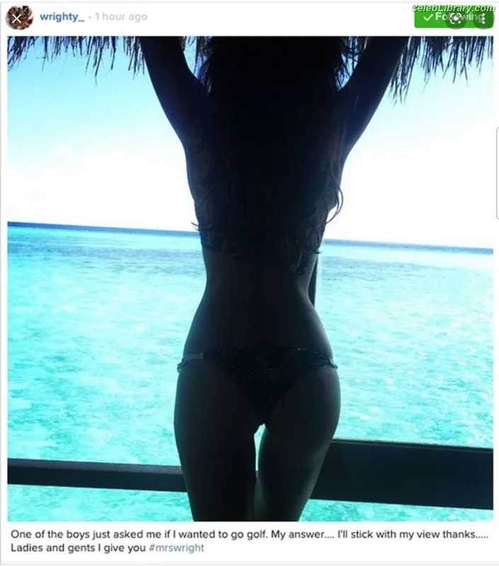 Michelle Keegan photo 16 of 535