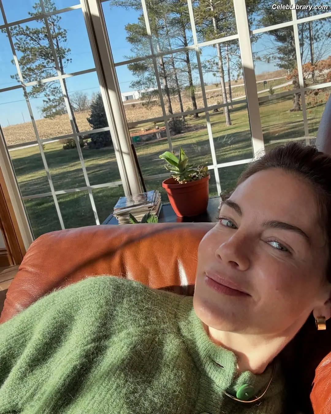 Michelle Monaghan photo 11 of 1009