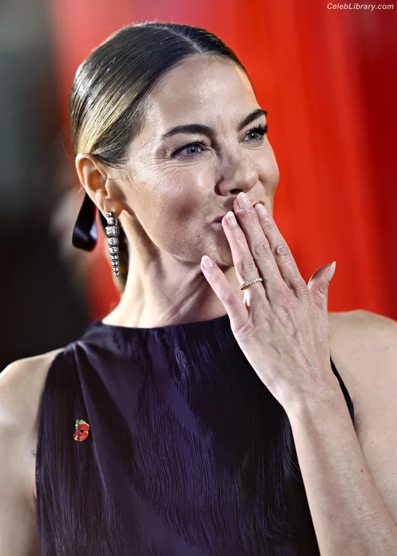 Michelle Monaghan photo 15 of 1010
