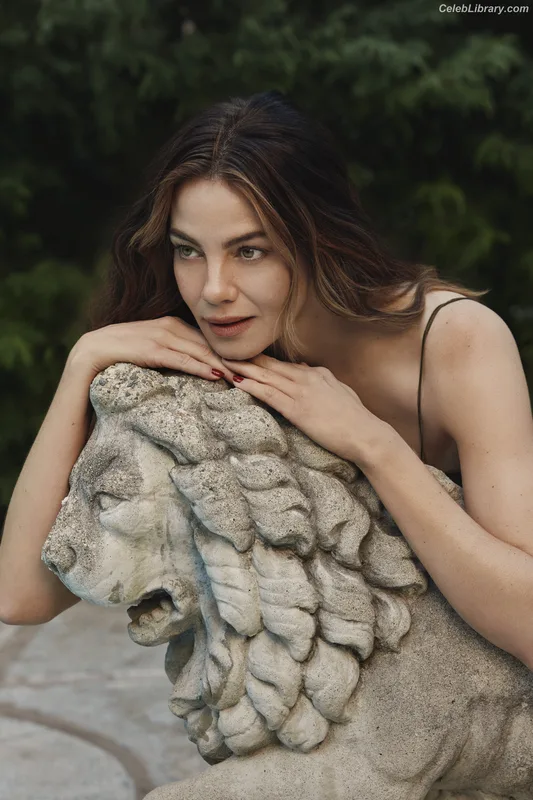 Michelle Monaghan photo 11 of 1010
