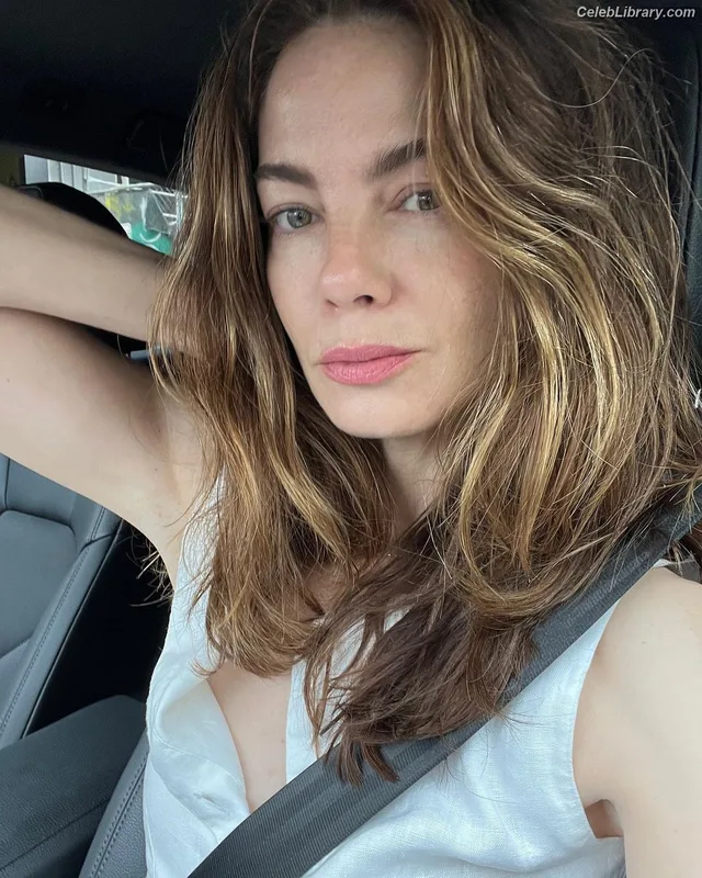 Michelle Monaghan photo 4 of 1010