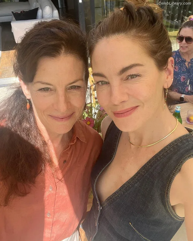 Michelle Monaghan photo 10 of 1010