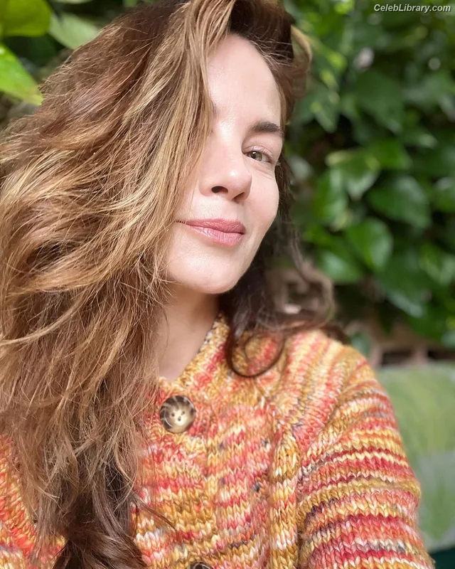 Michelle Monaghan photo 17 of 1010