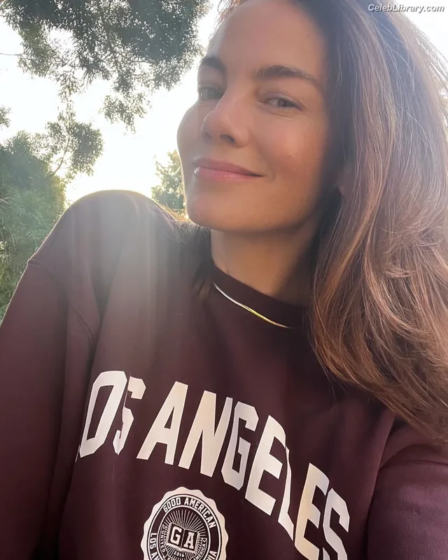 Michelle Monaghan photo 18 of 1010