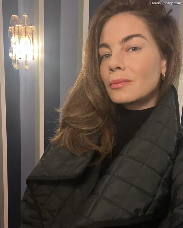 Michelle Monaghan photo 22 of 1010