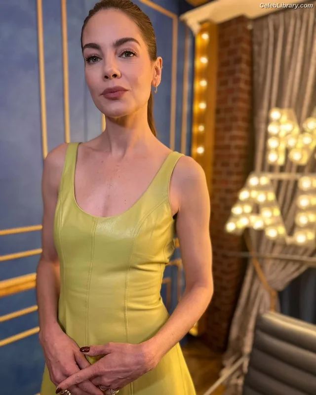 Michelle Monaghan photo 12 of 1010