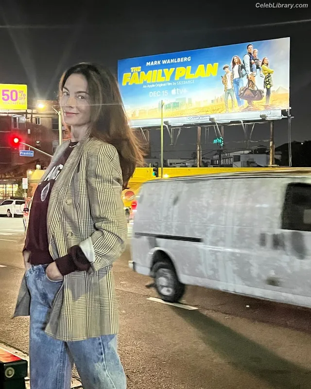 Michelle Monaghan photo 19 of 1010