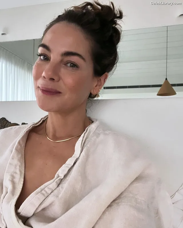 Michelle Monaghan photo 1 of 1010