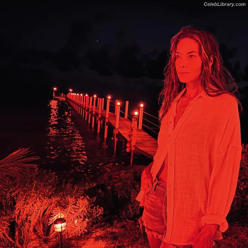 Michelle Monaghan photo 12 of 1010