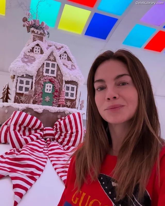 Michelle Monaghan photo 19 of 1010