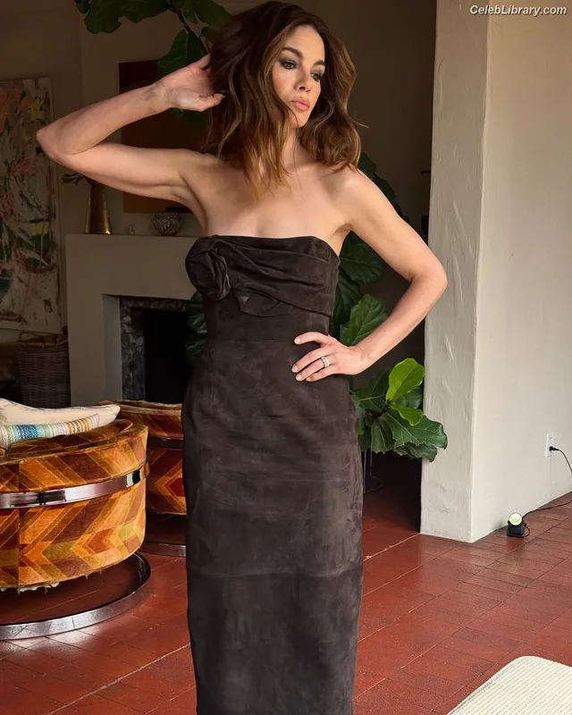 Michelle Monaghan photo 17 of 1010