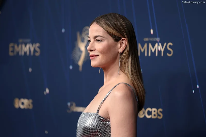 Michelle Monaghan photo 13 of 1010