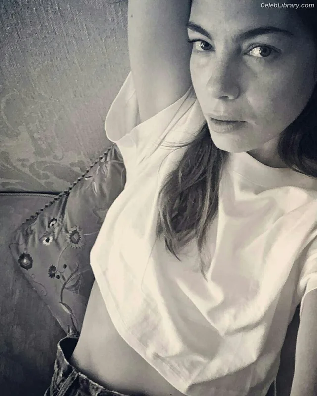 Michelle Monaghan photo 4 of 1010