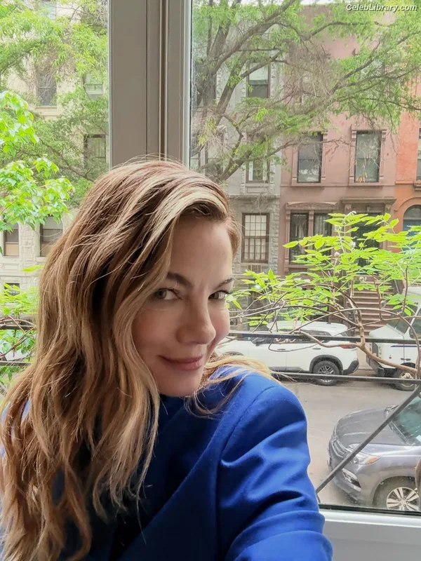 Michelle Monaghan photo 18 of 1010