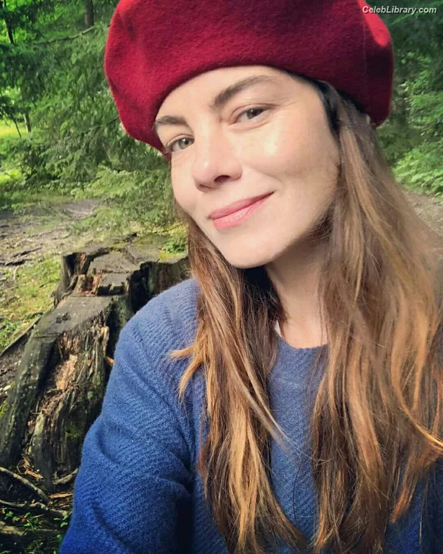 Michelle Monaghan photo 17 of 1010