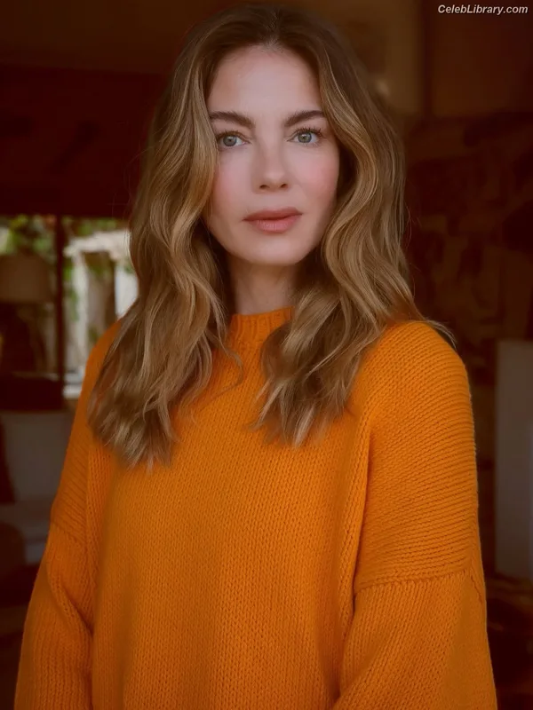 Michelle Monaghan photo 8 of 1010