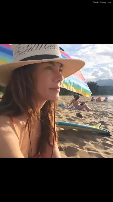 Michelle Monaghan photo 16 of 1010