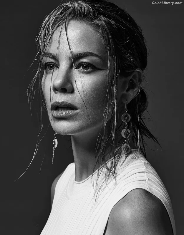 Michelle Monaghan photo 12 of 1010