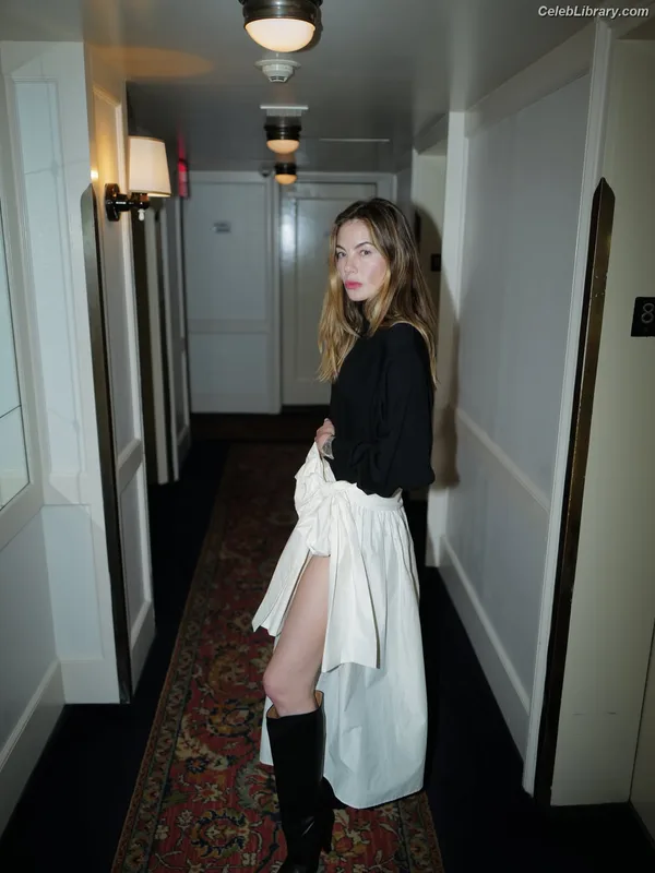 Michelle Monaghan photo 21 of 1010