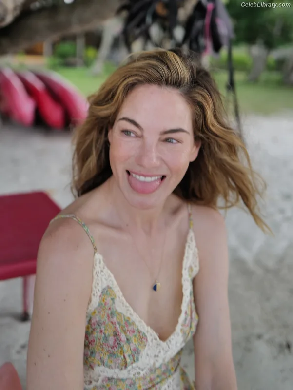 Michelle Monaghan photo 13 of 1010
