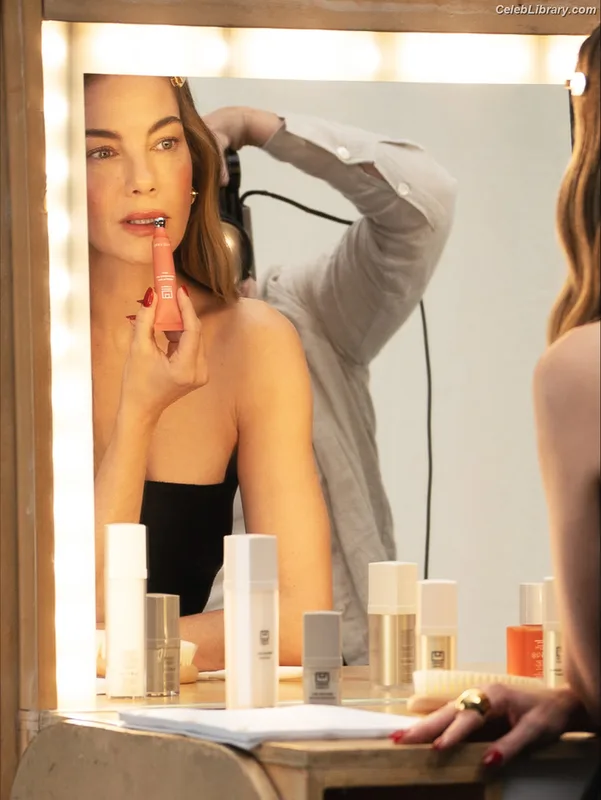 Michelle Monaghan photo 11 of 1010