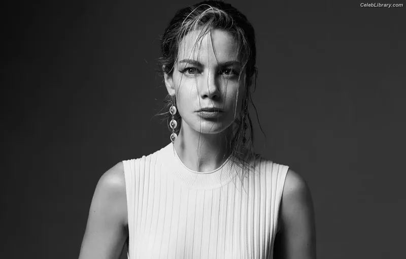 Michelle Monaghan photo 17 of 1010
