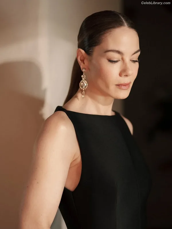 Michelle Monaghan photo 3 of 1010