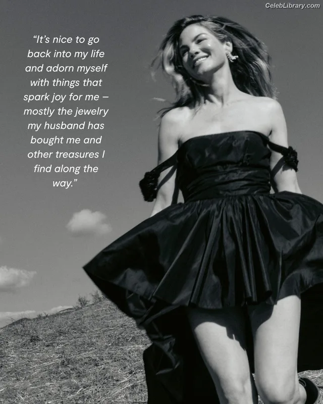 Michelle Monaghan photo 12 of 1010