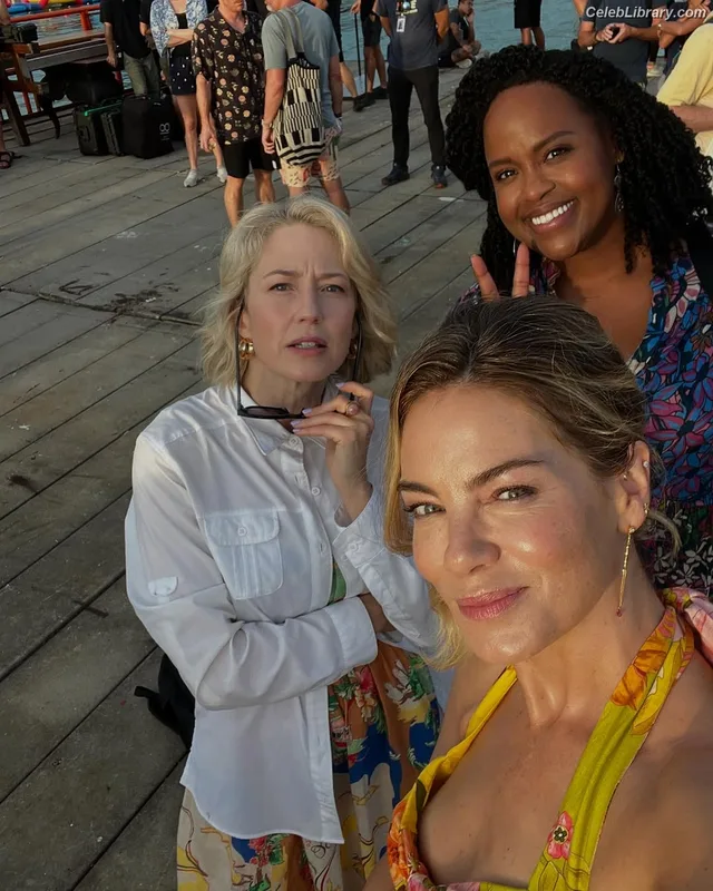 Michelle Monaghan photo 12 of 1010