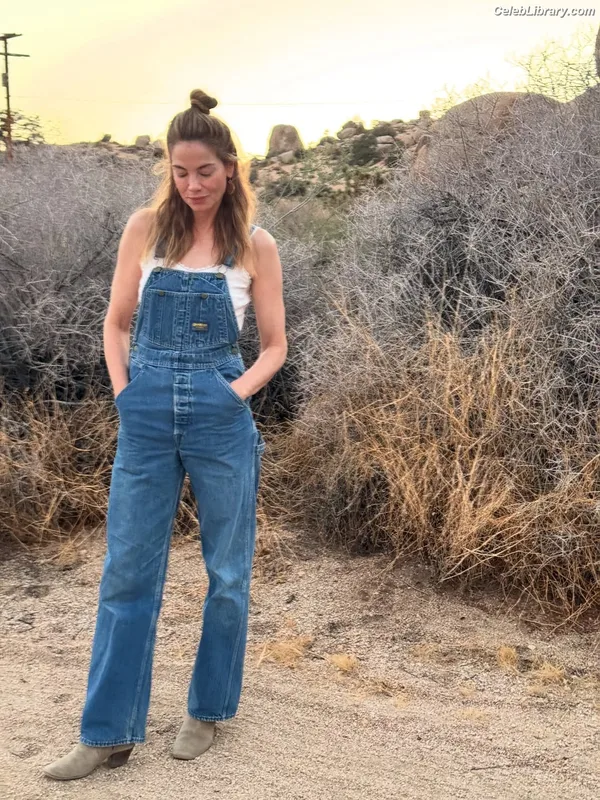 Michelle Monaghan photo 17 of 1010