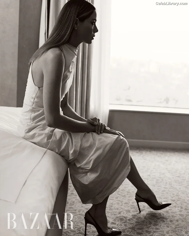 Michelle Monaghan photo 17 of 1010