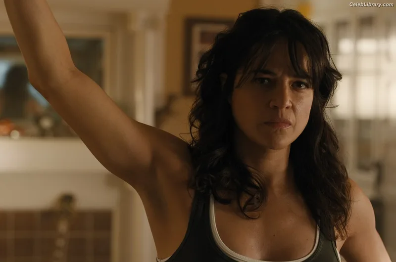 Michelle Rodriguez photo 19 of 131
