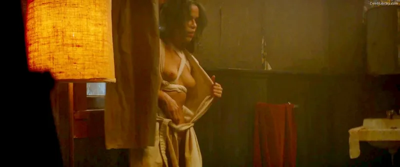 Michelle Rodriguez photo 7 of 131