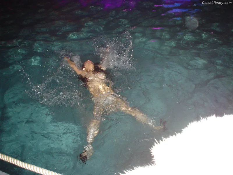 Michelle Rodriguez photo 13 of 131