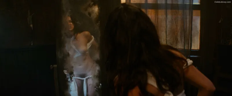 Michelle Rodriguez photo 6 of 131