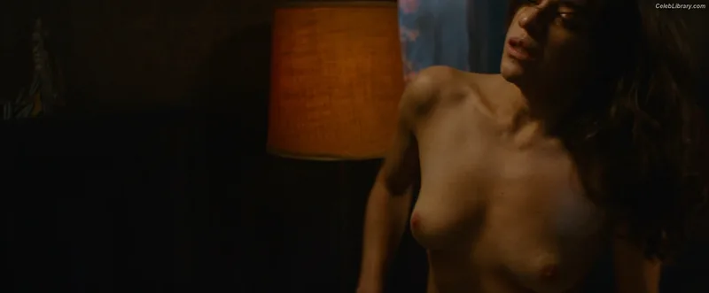 Michelle Rodriguez photo 16 of 131