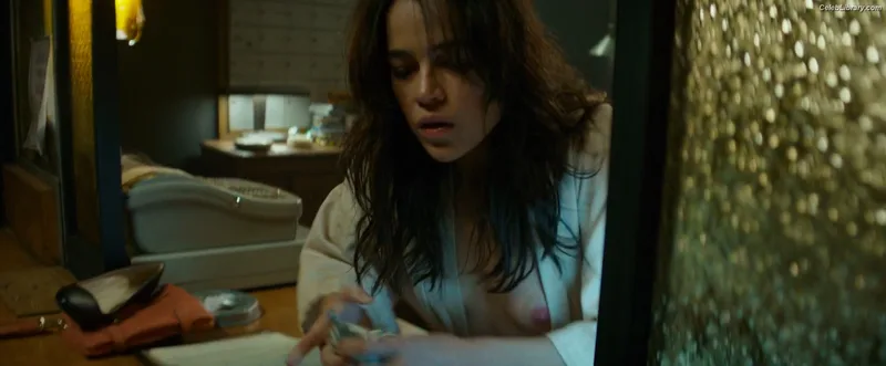 Michelle Rodriguez photo 22 of 131