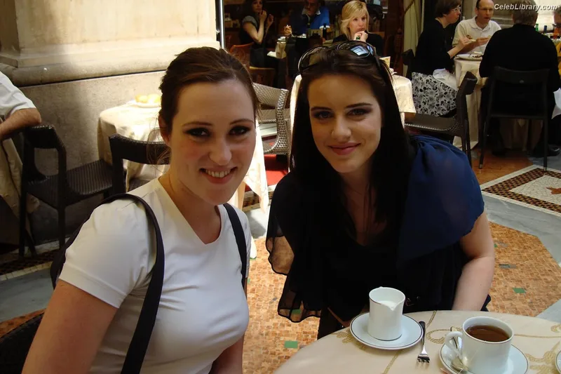 Michelle Ryan photo 21 of 94