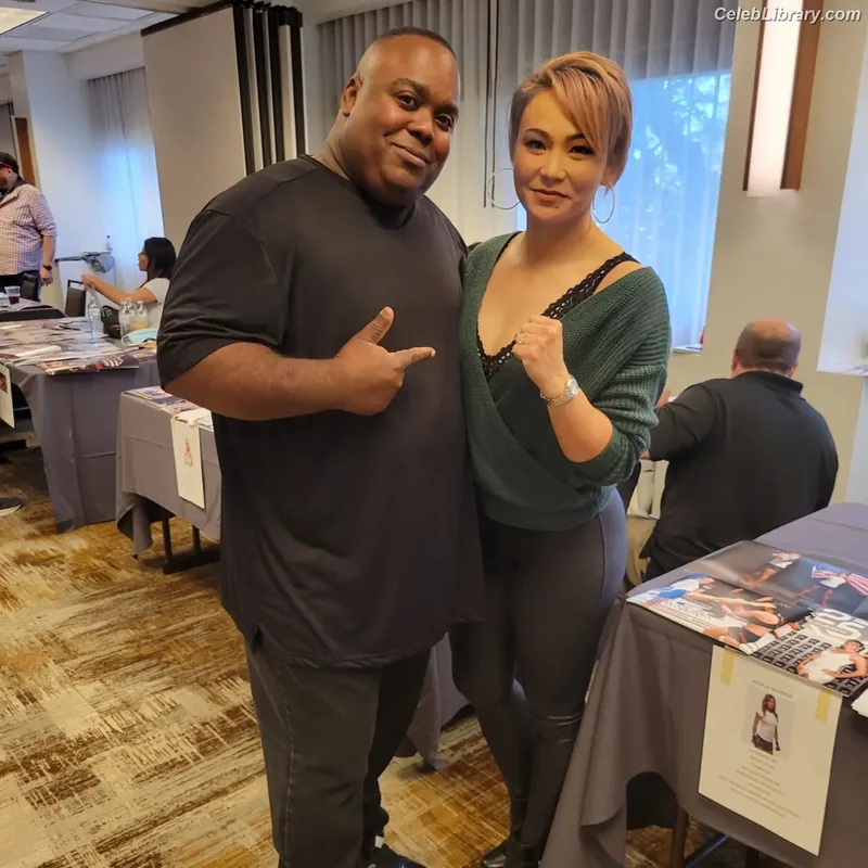Michelle Waterson photo 12 of 133
