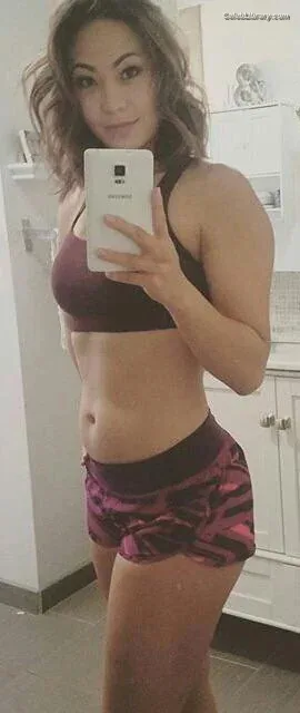 Michelle Waterson photo 11 of 133