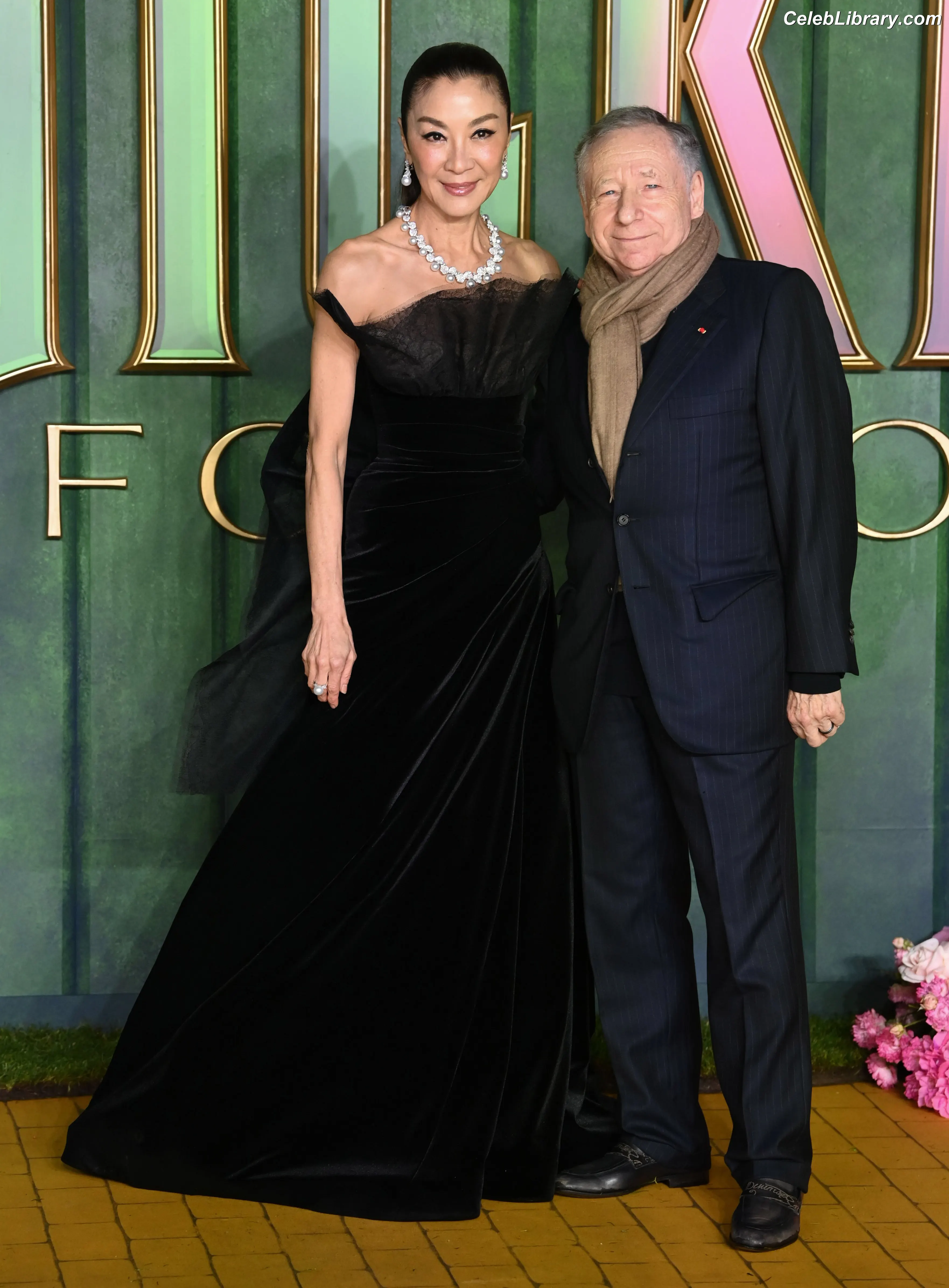 Michelle Yeoh photo 12 of 237