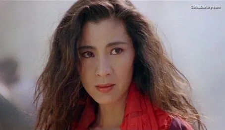 Michelle Yeoh photo 18 of 238
