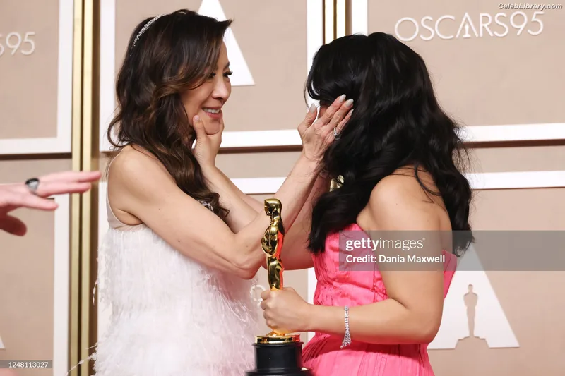 Michelle Yeoh photo 9 of 238