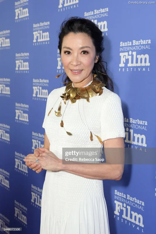 Michelle Yeoh photo 3 of 238