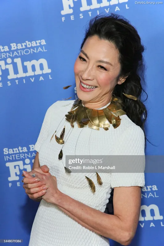 Michelle Yeoh photo 8 of 238