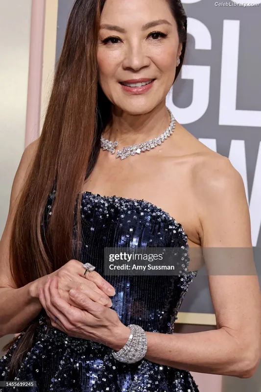 Michelle Yeoh photo 13 of 238