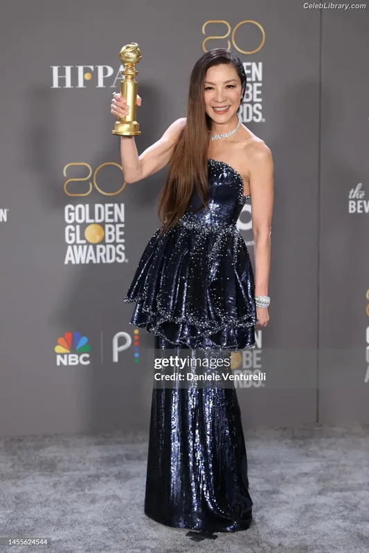 Michelle Yeoh photo 14 of 238