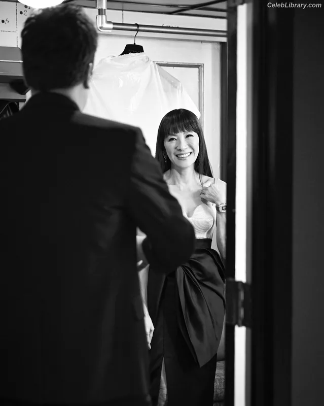 Michelle Yeoh photo 3 of 238